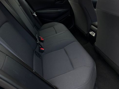 Used 2025 Toyota Corolla LE FWD image 26
