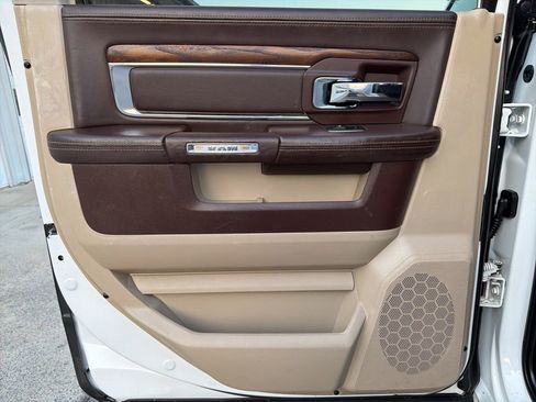 Used 2015 RAM 2500 Longhorn w/ Convenience Group image 21