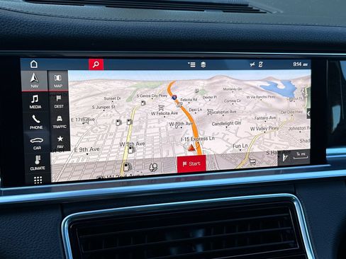 Used 2018 Porsche Panamera 4 AWD/4WD image 21