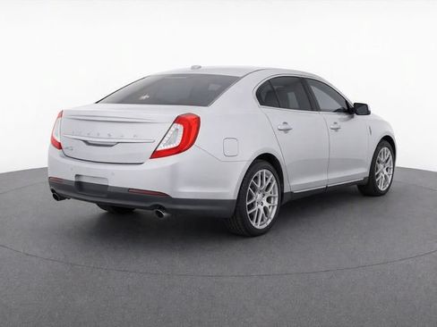 Used 2015 Lincoln MKS FWD image 3