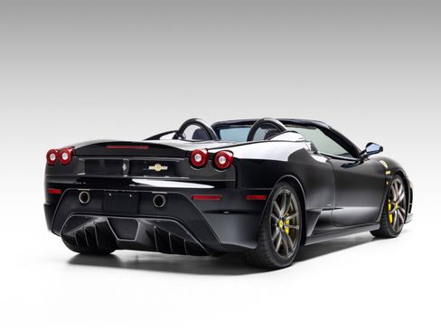 Used 2009 Ferrari F430 Scuderia RWD image 5