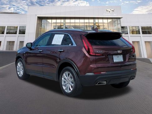Certified 2023 Cadillac XT4 Luxury w/ Cold Weather Package FWD image 7