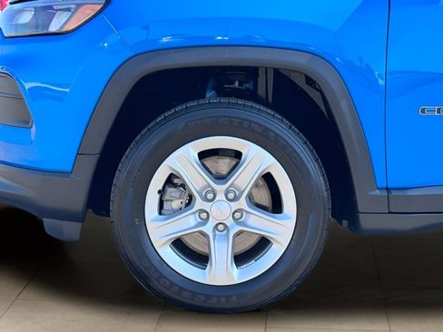 Used 2024 Jeep Compass Sport AWD/4WD image 35
