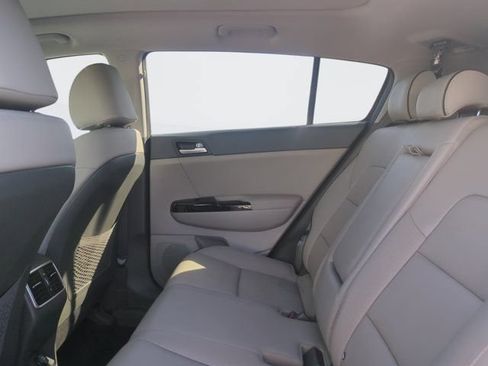 Used 2019 Kia Sportage EX w/ EX Technology Package AWD/4WD image 16