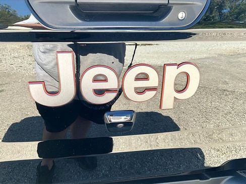 Certified 2023 Jeep Gladiator Mojave w/ Trailer Tow Package image 14