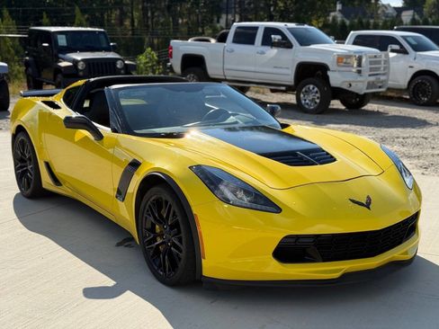 Used 2016 Chevrolet Corvette Z06 w/ Battery Protection Package image 2