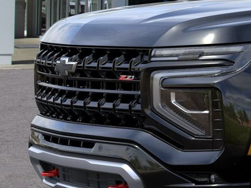 New 2026 Chevrolet Tahoe Z71 w/ Comfort Package AWD/4WD image 13