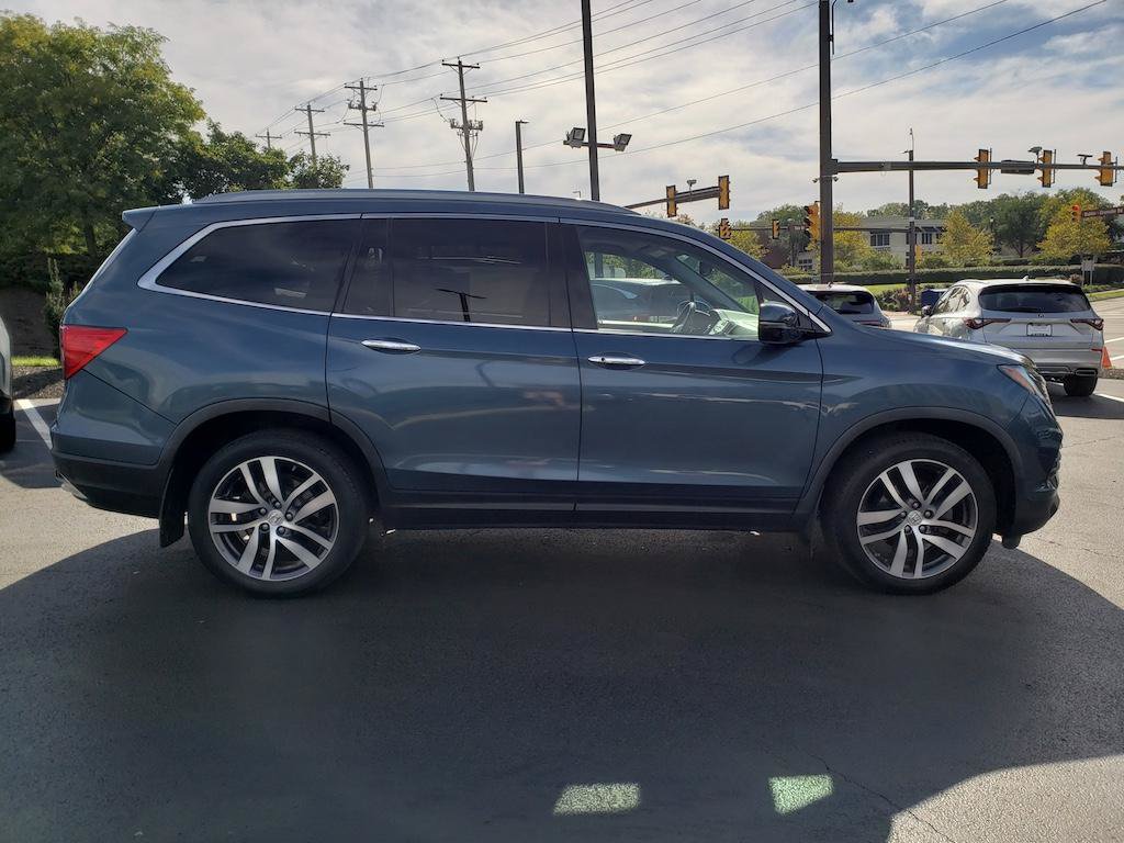 Used 2017 Honda Pilot Elite image 10