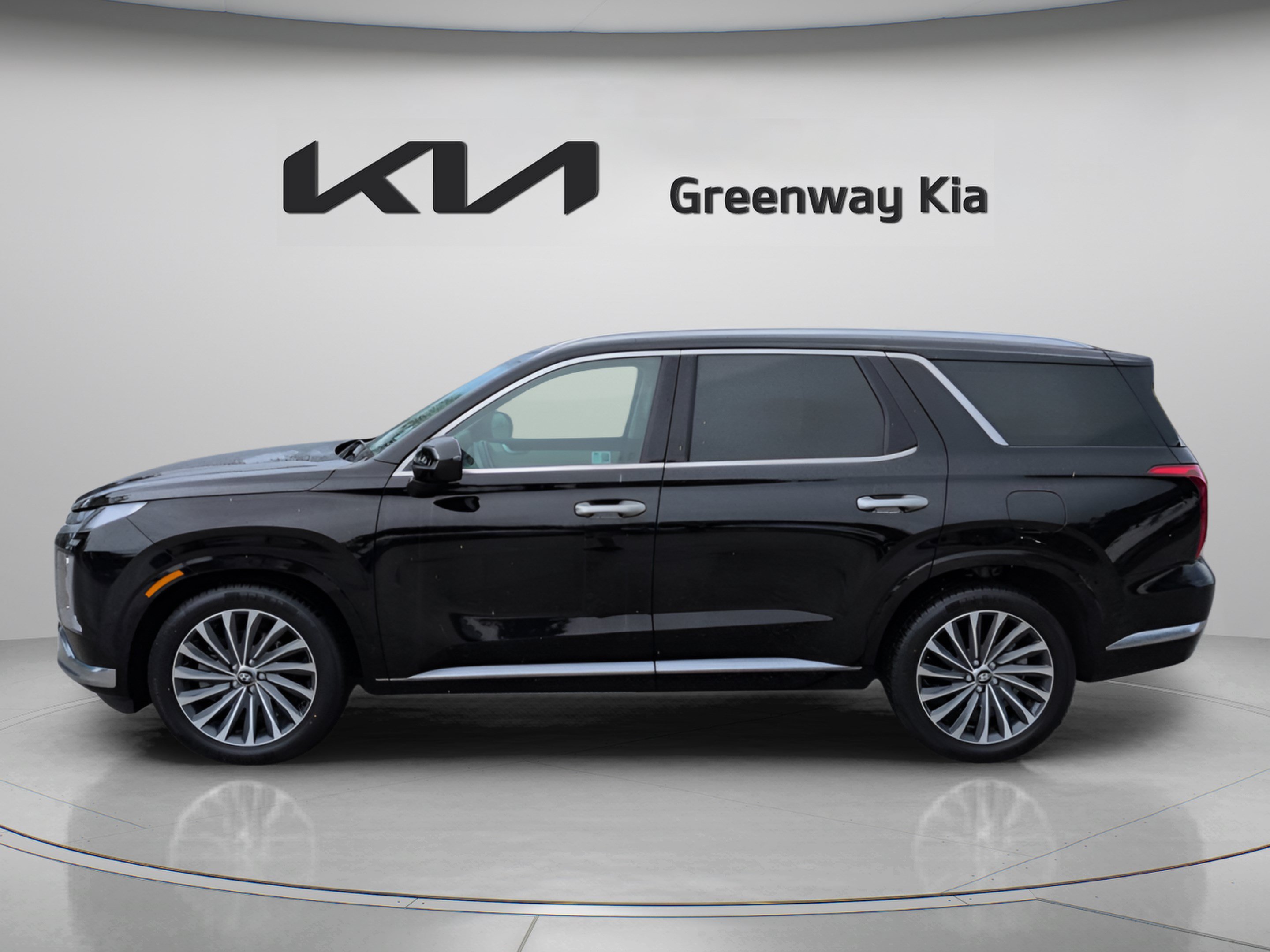 Used 2024 Hyundai Palisade Calligraphy FWD image 9