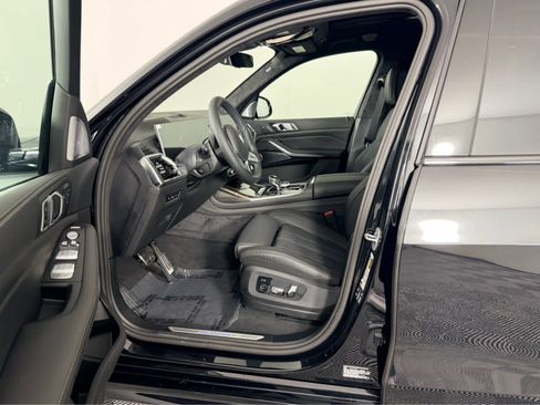 New 2026 BMW ALPINA XB7 image 10