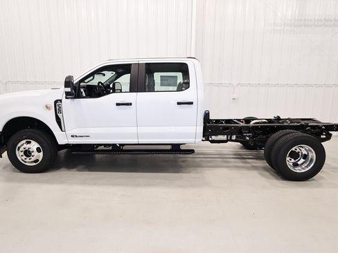 New 2026 Ford F350 XL w/ Snow Plow Prep Package image 5
