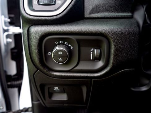 New 2026 RAM 1500 Express RWD image 20