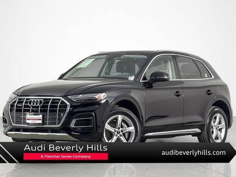Used 2023 Audi Q5 2.0T Premium w/ Convenience Package AWD/4WD image 1