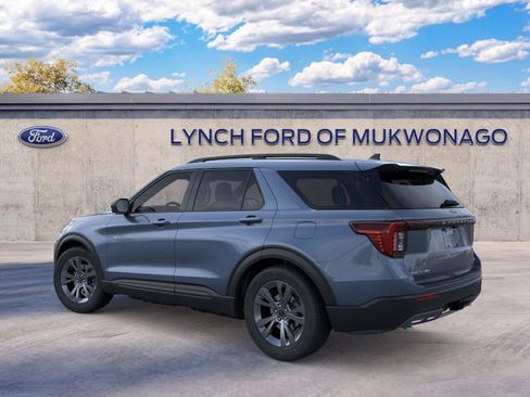 New 2026 Ford Explorer Active w/ Active Comfort Package AWD/4WD image 4