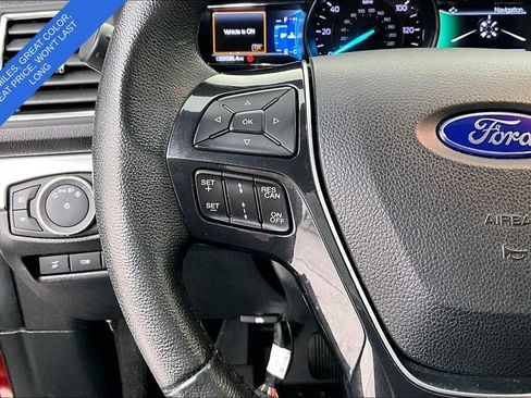 Used 2019 Ford Explorer Limited w/ Ford Safe & Smart Package image 26