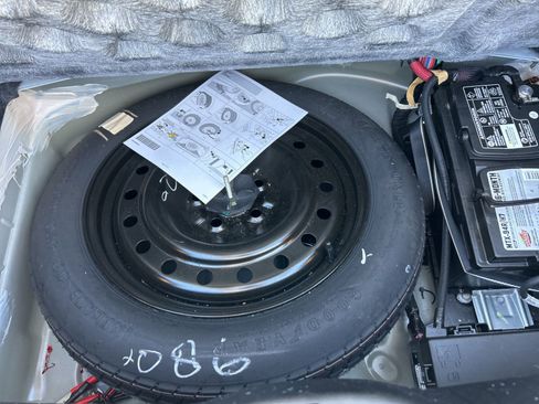 Certified 2020 Dodge Charger SXT image 39