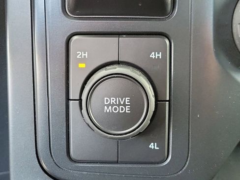 Used 2022 Ford F150 XL w/ Equipment Group 101A High AWD/4WD image 32