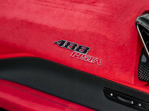 Used 2020 Ferrari 488 Pista Coupe image 31
