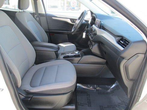 Used 2022 Ford Escape S FWD image 12