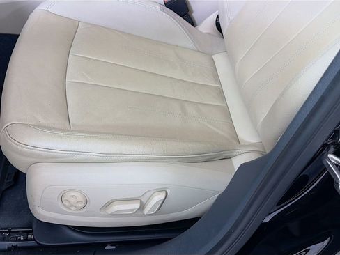 Used 2017 Audi A4 2.0T Premium Plus w/ Premium Plus Package image 23