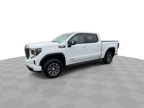 Certified 2024 GMC Sierra 1500 AT4 w/ Technology Package AWD/4WD image 4