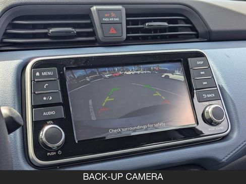 Used 2025 Nissan Versa SV FWD image 21