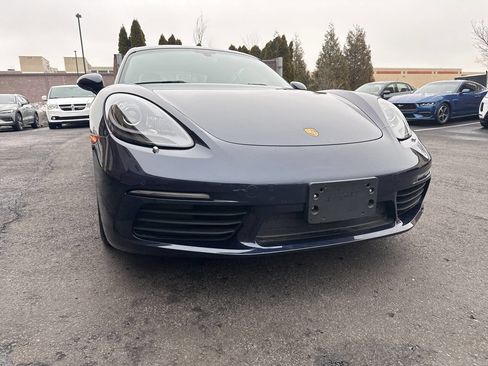 Used 2018 Porsche 718 Cayman image 6