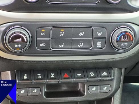 Used 2022 Chevrolet Colorado ZR2 AWD/4WD image 25