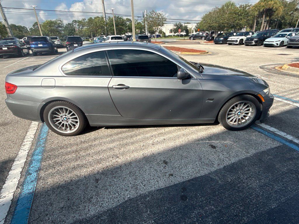 Used 2011 BMW 328i xDrive Coupe AWD/4WD image 7