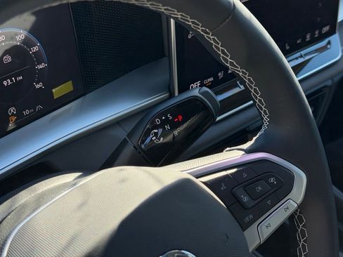 New 2026 Volkswagen Tiguan SE image 24