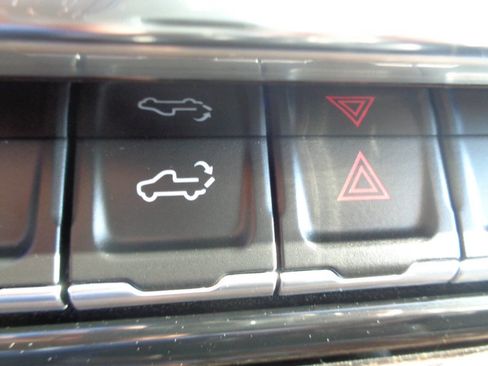 Used 2024 Chevrolet Silverado 2500 LT w/ Texas Edition image 21