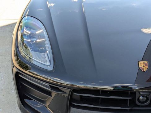 Certified 2026 Porsche Macan AWD/4WD image 12