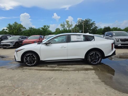 New 2026 Kia K4 GT-Line FWD image 5