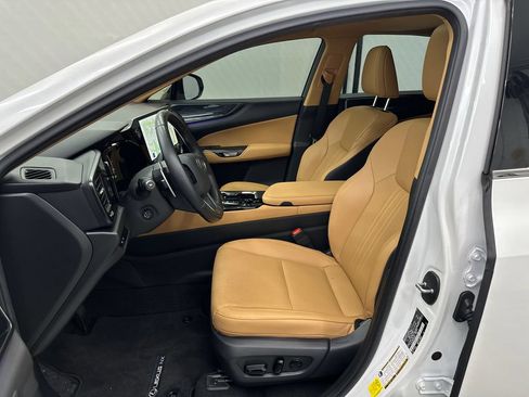 Used 2025 Lexus NX 350h AWD w/ Cold Area Package image 8
