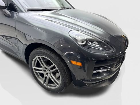 Used 2021 Porsche Macan AWD/4WD image 19