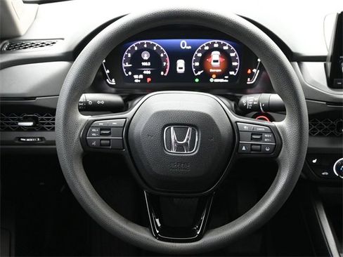 Used 2023 Honda Accord EX image 26