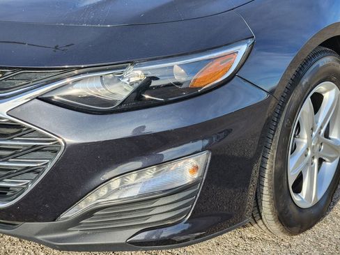 Used 2023 Chevrolet Malibu LT image 10