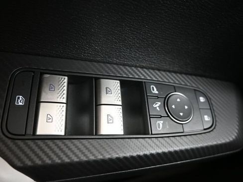 Used 2024 Mitsubishi Outlander SEL Black Edition FWD image 24