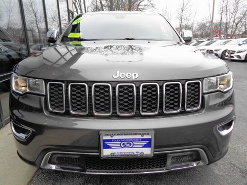 Used 2019 Jeep Grand Cherokee Limited image 2