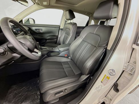 New 2026 Honda HR-V EX-L image 25