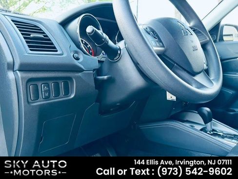 Used 2024 Mitsubishi Outlander Sport AWD image 18