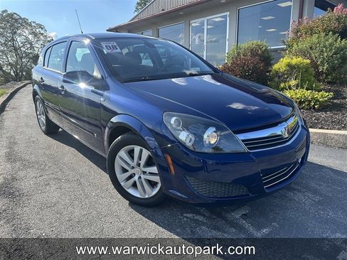 Used 2008 Saturn Astra XE image 1