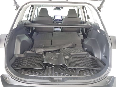 Used 2024 Toyota RAV4 XLE w/ Convenience Package AWD/4WD image 22