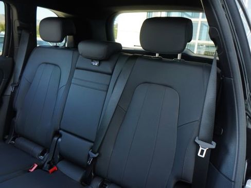 Used 2026 Mercedes-Benz GLB 250 image 29