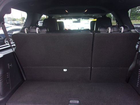 Used 2015 Lincoln Navigator 2WD image 9