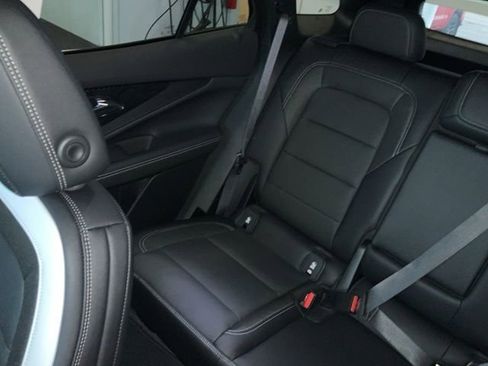 New 2025 Chevrolet Blazer EV LT image 23