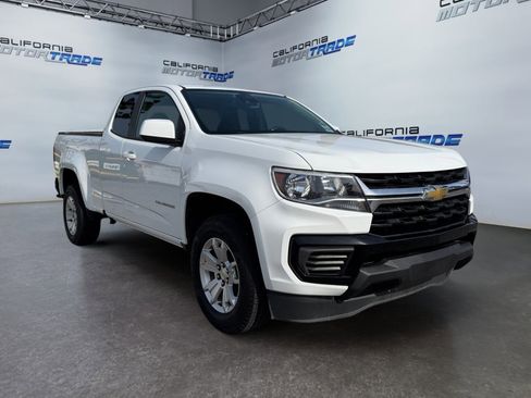 Used 2022 Chevrolet Colorado LT w/ Fleet Safety Package image 3