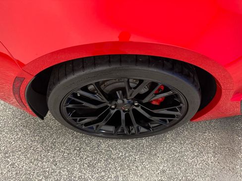 Used 2019 Chevrolet Corvette Z06 RWD image 28