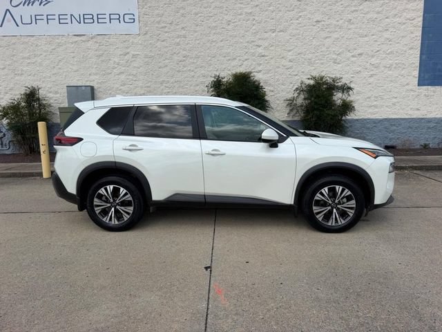 Used 2023 Nissan Rogue SV w/ SV Premium B Package AWD/4WD image 2