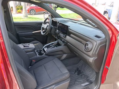 Used 2023 Chevrolet Colorado Trail Boss w/ LPO, Dark Essentials Package AWD/4WD image 10